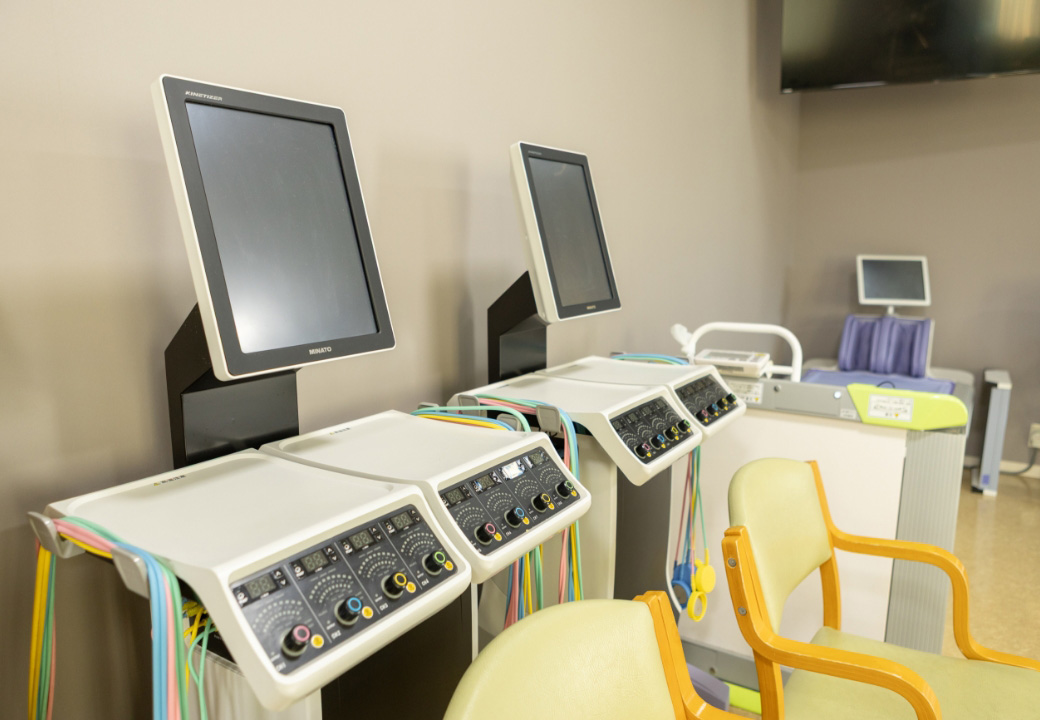 低周波治療器（カイネタイザー）